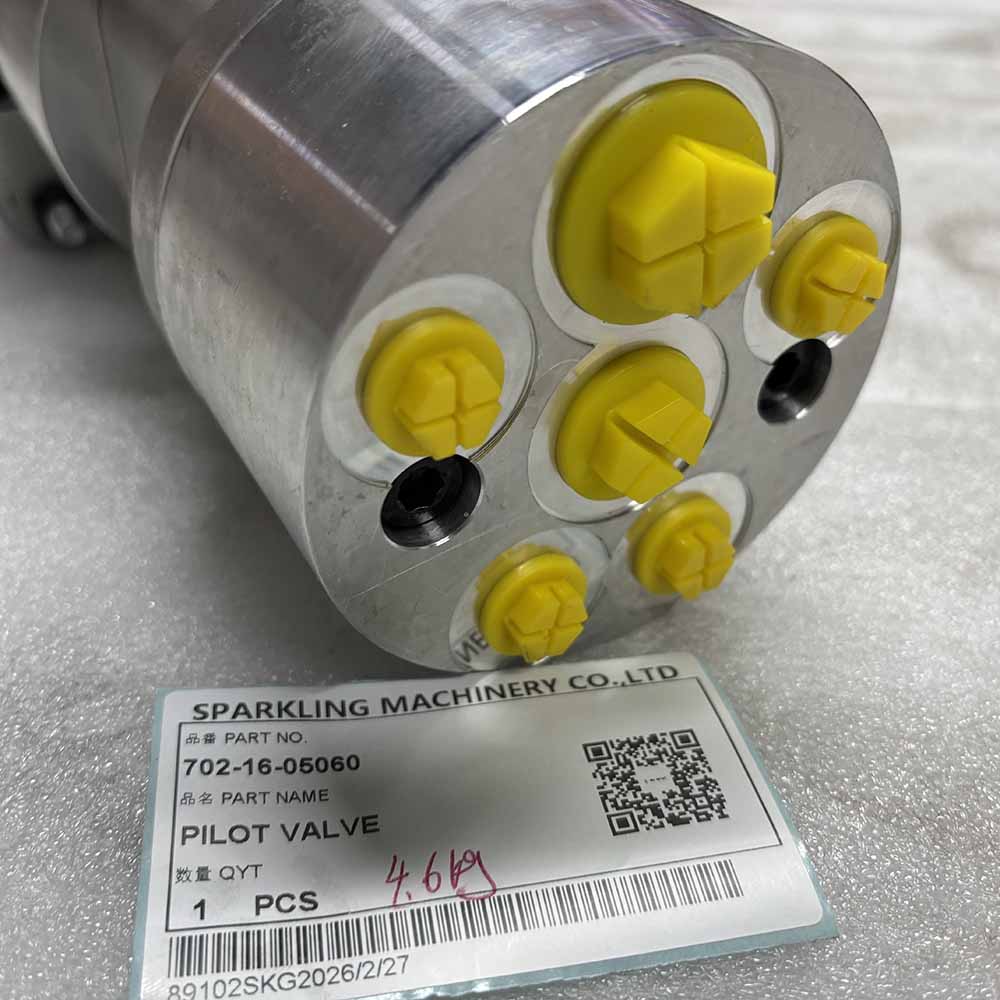702-16-05060-pilot-control-valve-for-Komatsu-PC200-8