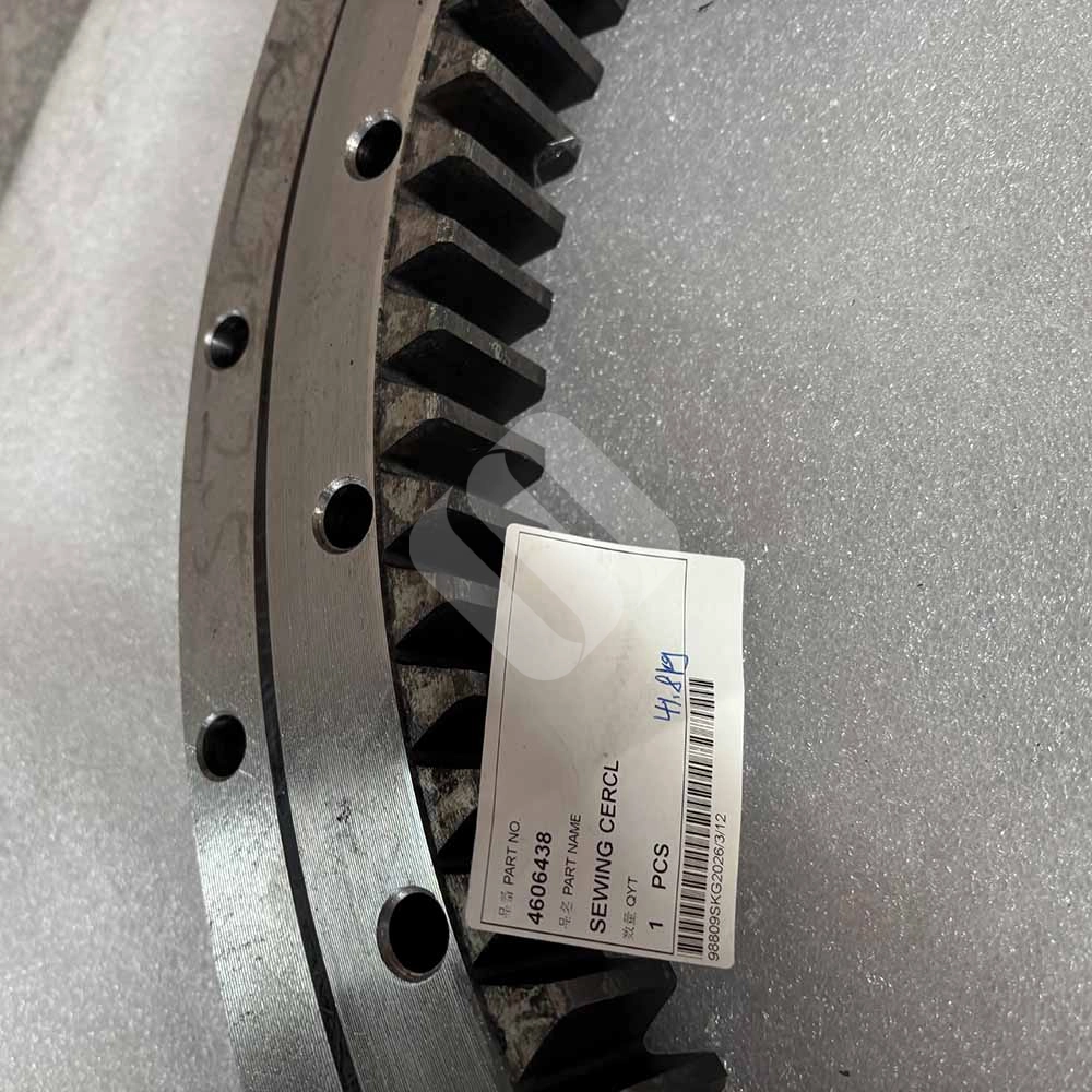 4606438 Swing Circle Bearing for Hitachi ZX30U-2, ZX33U-3 & John Deere 35D John-Deere-35D-excavator-slewing-ring-assembly-4606438