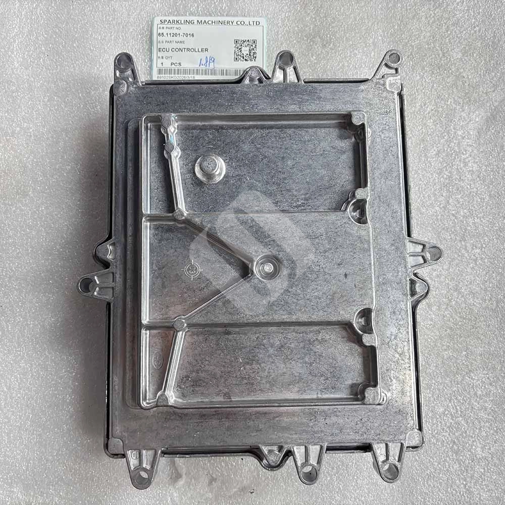 65.11201-7016 ECU Engine Controller for Doosan DL08 & DX300LC Genuine-style-Doosan-engine-controller-65.11201-7016-assembly