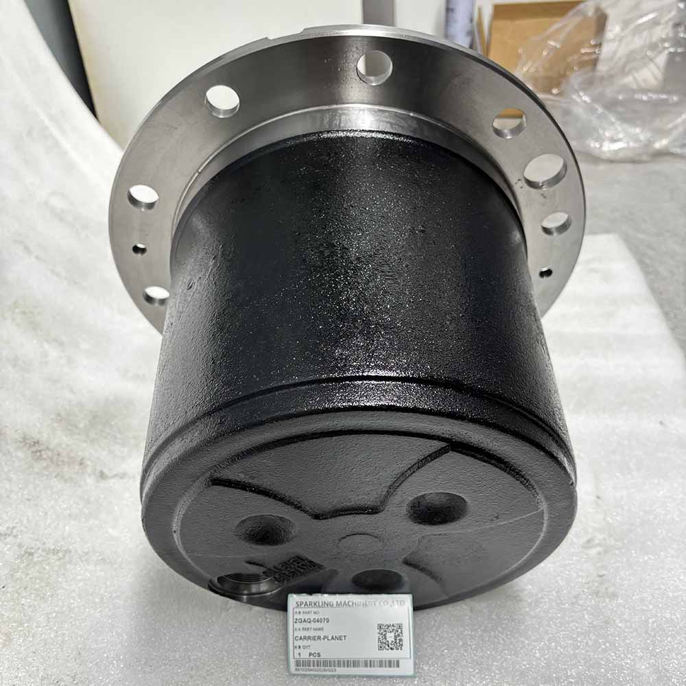Hyundai-HL770-9-wheel-loader-final-drive-carrier-ZGAQ-04070