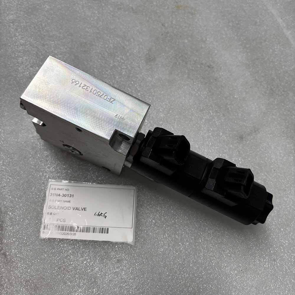 31N4-30131 Solenoid Valve for Hyundai R140LC-7, R210LC-7, R215LC-7 IMG_6140