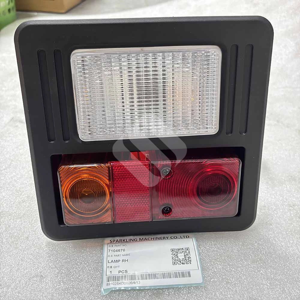 7104670 Right Hand (RH) Headlight for Bobcat S450, S510, T450, T550 Bobcat-construction-equipment-front-lighting-spare-7104670