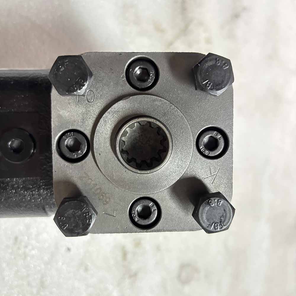23B4011101-orbitrol-steering-valve-top-view-port-identification