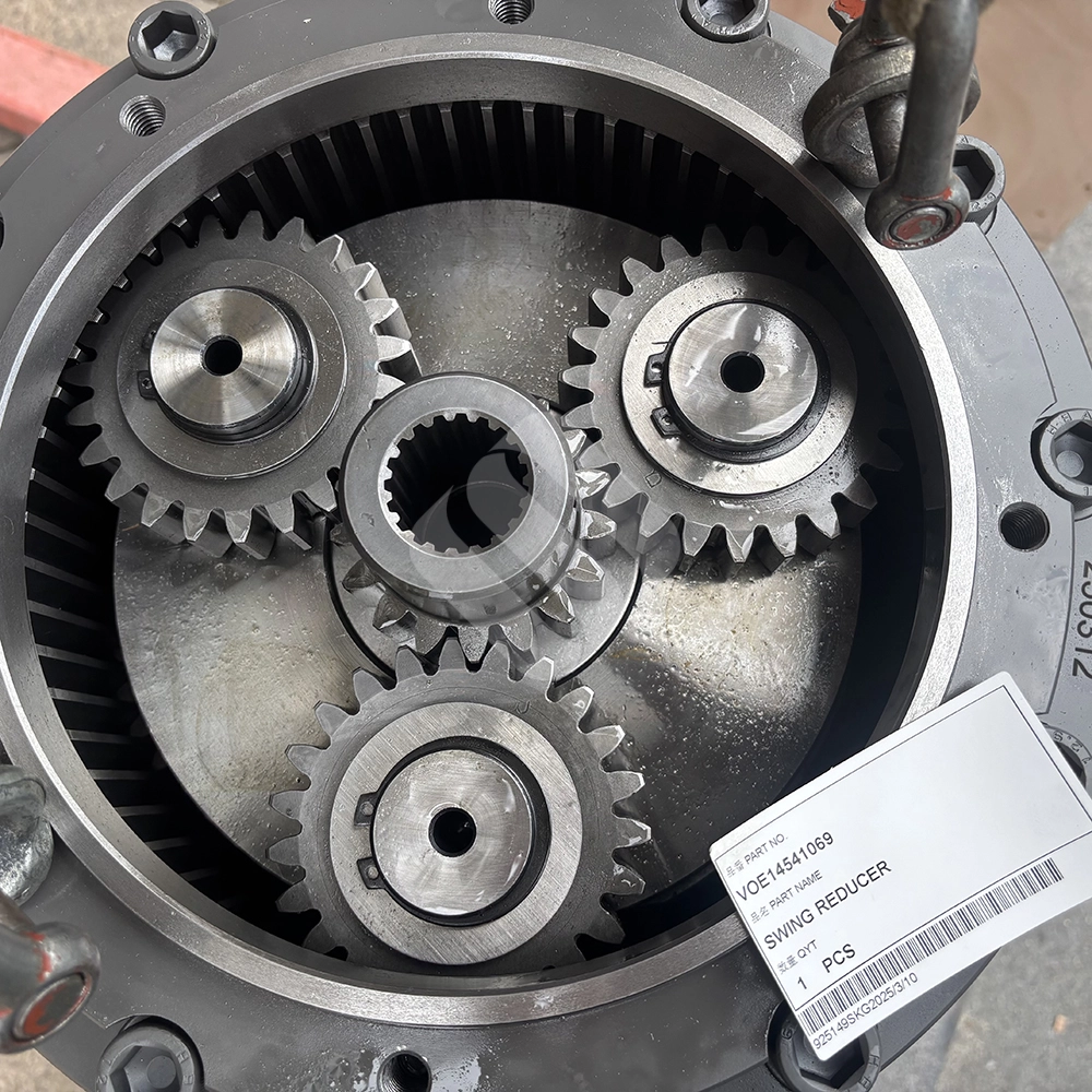 MADE IN CHINA SPARKLING MACHINERY NEW EC200B EC235D EC200D VOE14541069 SWING REDUCER MADE IN CHINA SPARKLING MACHINERY NEW EC200B EC235D EC200D VOE14541069 SWING REDUCER