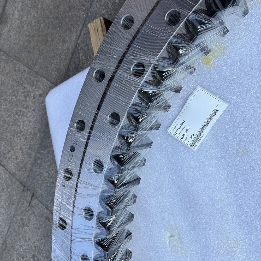 EC160 EW160 EW160B VOE 14370942 VOE14370942 SLEW RING