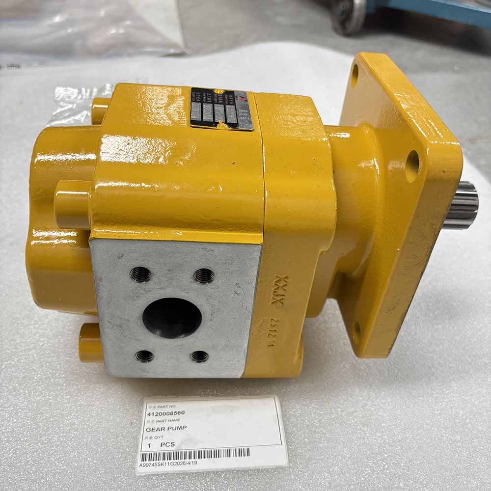 4120008560-gear-pump-assembly-showing-inlet-and-outlet-ports
