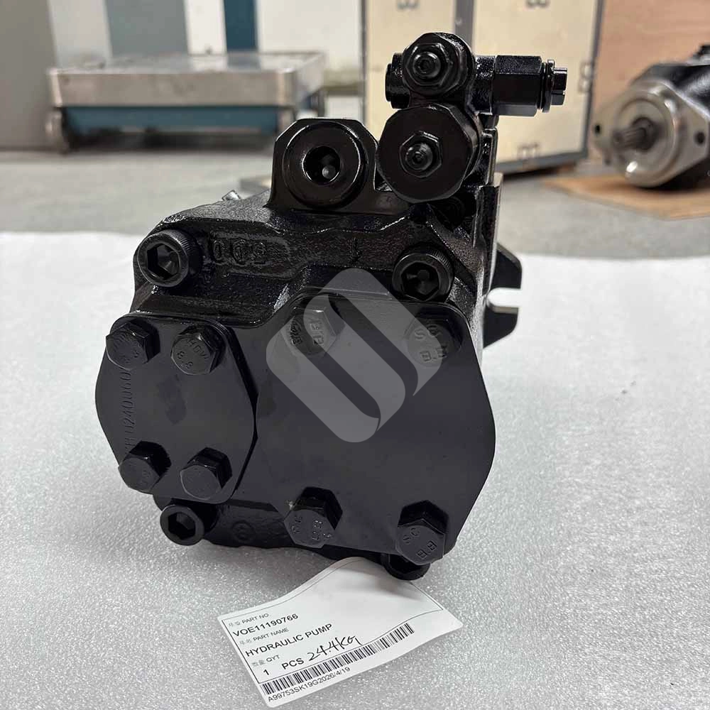 VOE11190766 Hydraulic Pump for Volvo A25D, A35D, A35E, A35F 11190766-replacement-gear-pump-showing-splined-shaft-and-ports
