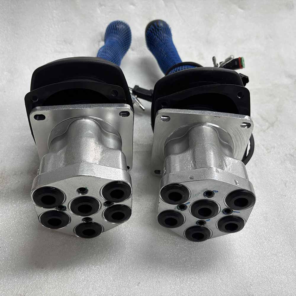 MADE IN CHINA SPARKLING MACHINERY NEW R220LC-9S JOYSTICK-RH  JOYSTICK-LH