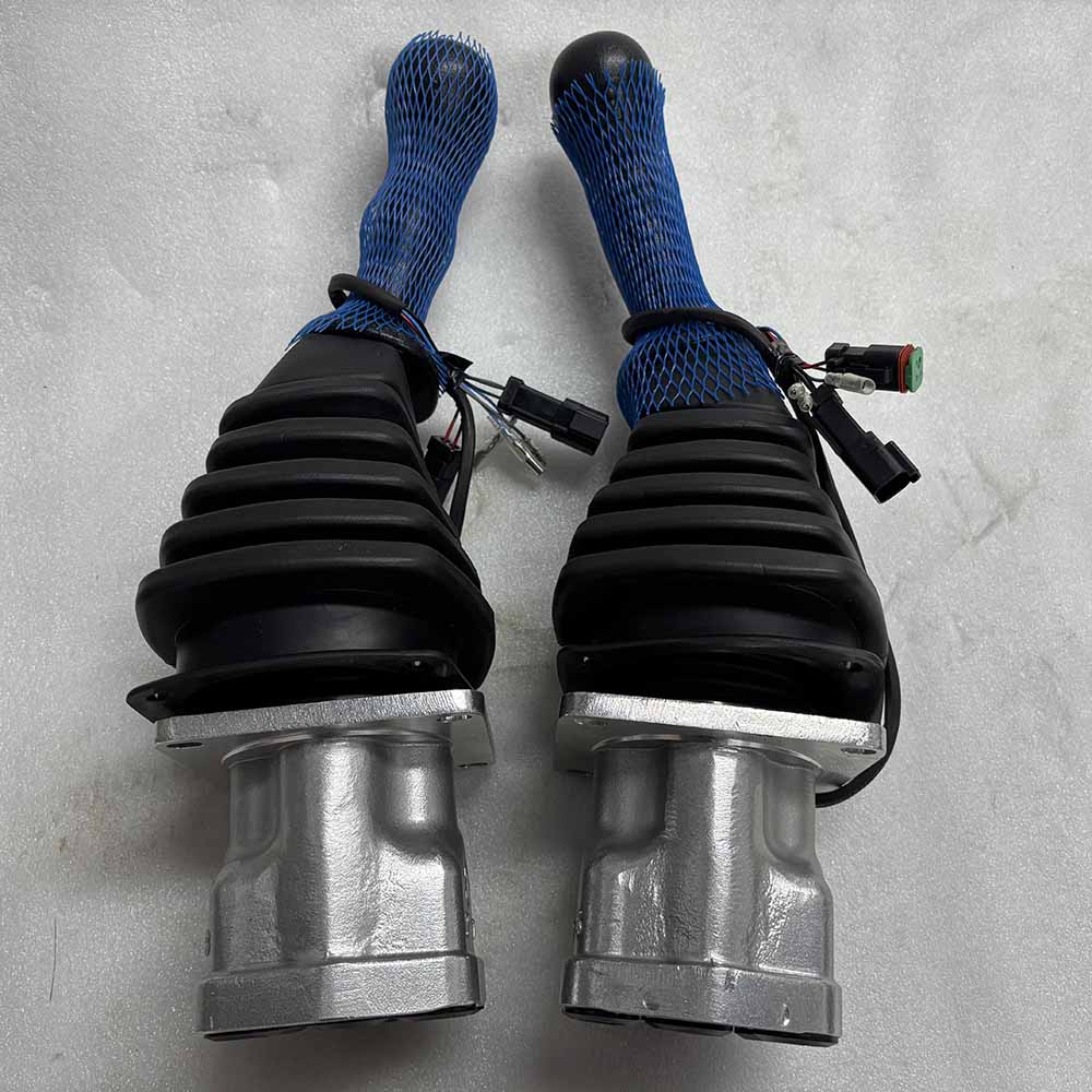 MADE IN CHINA SPARKLING MACHINERY NEW R220LC-9S JOYSTICK-RH  JOYSTICK-LH