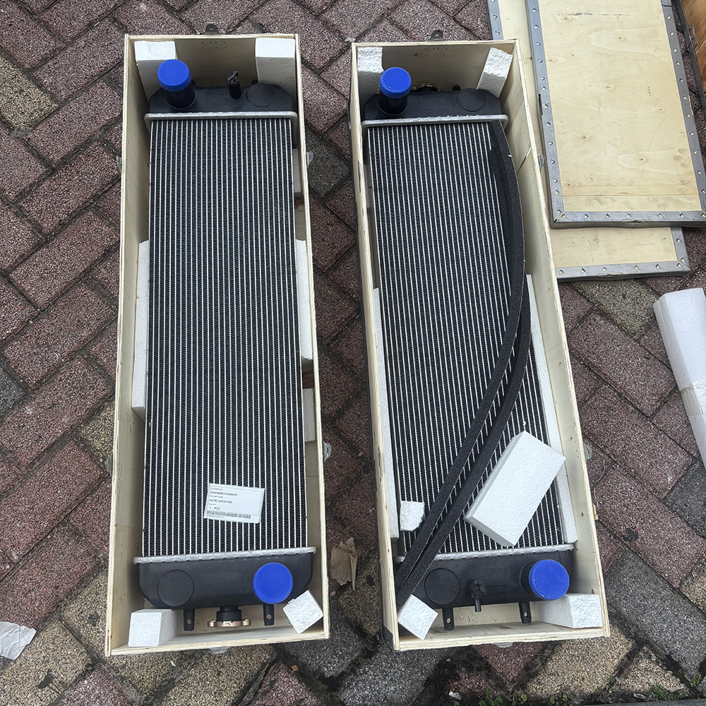 SPARKLING MACHINERY CX80C CX75C SR LN003470 KAH14050 RADIATOR CHINA MADE