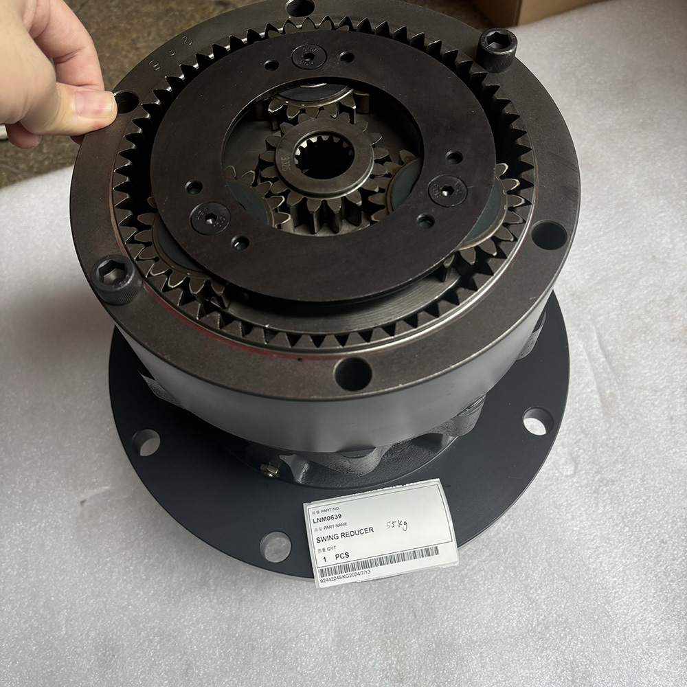 JCB JS70 swing gearbox, PC60‑7 swing gearbox, PC70‑7 swing gear reducer, excavator swing gearbox LNM0639, swing reducer assembly, OEM swing gear box, JCB swing reducer, Komatsu excavator parts, swing motor gearbox.