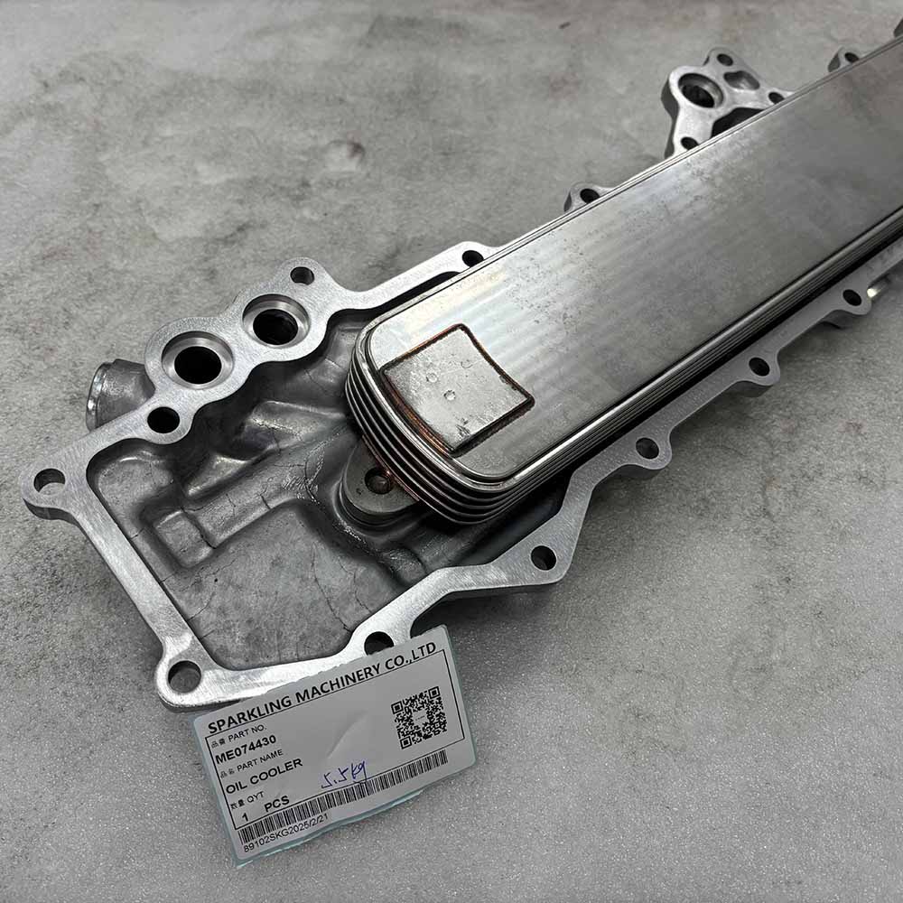 Genuine 5.5Kg ME074430 Oil Cooler for Mitsubishi 6D16, S6R, and S12R Engines