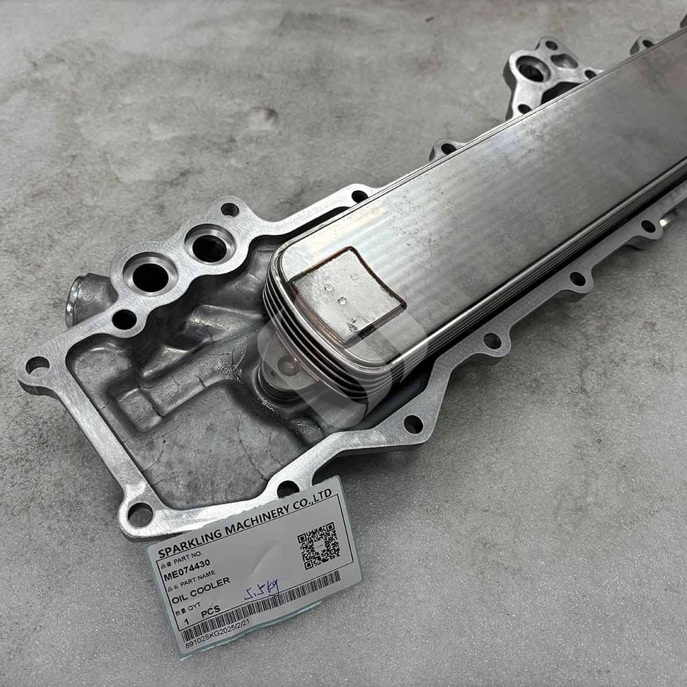 5.5Kg ME074430 Oil Cooler for Mitsubishi 6D16, S6R, S12R Engines Genuine 5.5Kg ME074430 Oil Cooler for Mitsubishi 6D16, S6R, and S12R Engines