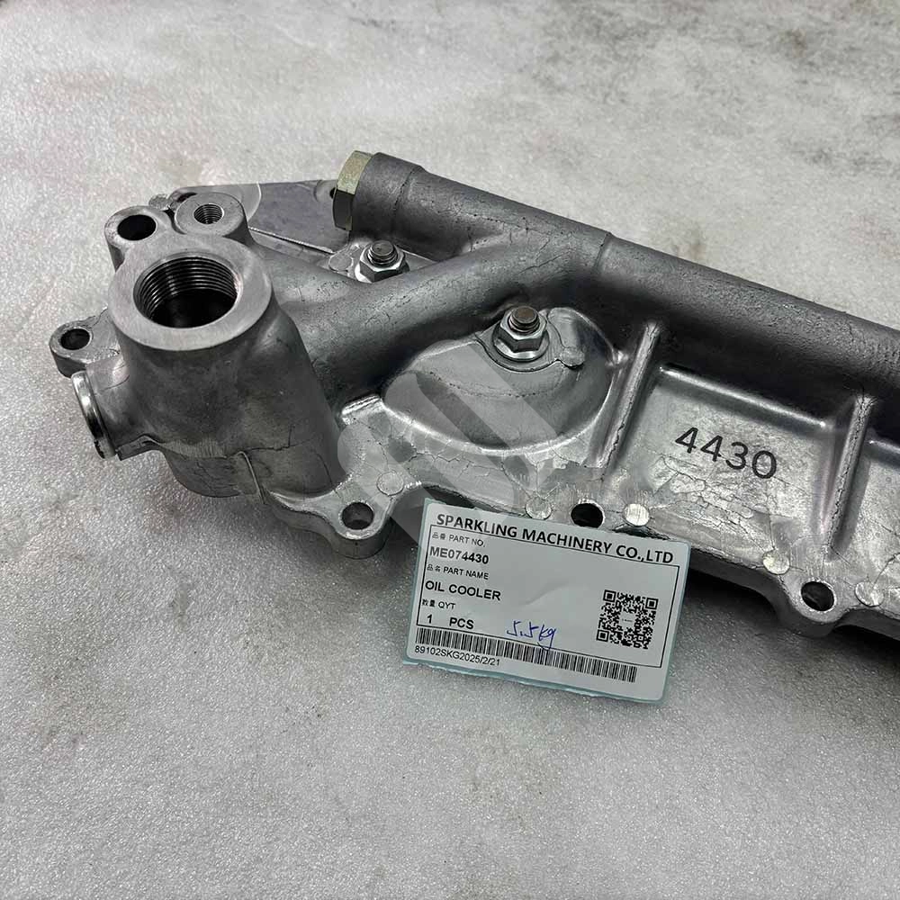5.5Kg ME074430 Oil Cooler for Mitsubishi 6D16, S6R, S12R Engines Mitsubishi 5.5Kg ME074430 Oil Cooler for 6D16, S6R, and S12R Engines