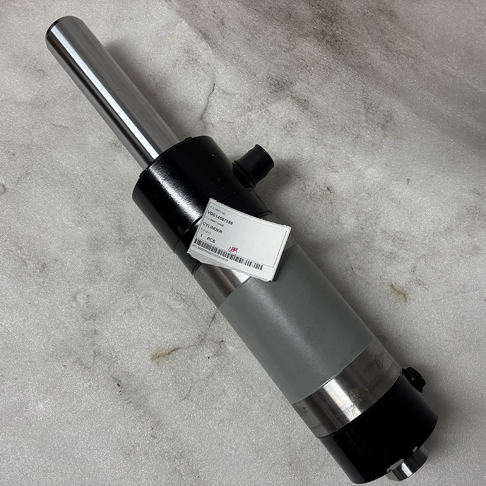 VOE14587558 hydraulic cylinder assembly front view