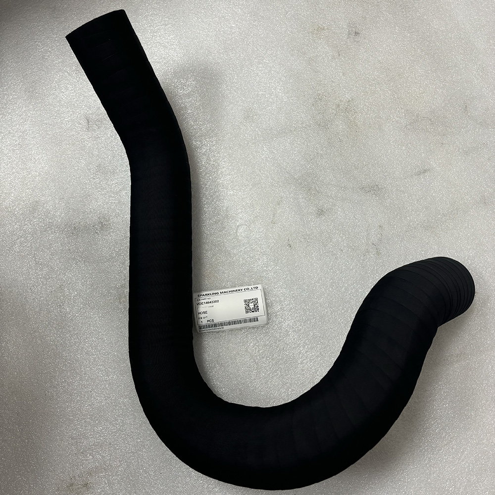 Volvo VOE14643302 hose, EC380D cooling hose, EC480D radiator hose, PL4809D coolant hose, Volvo cooling system hose OEM, aftermarket VOE14643302, Volvo excavator radiator hose, VOE 14643302 China-made hose.