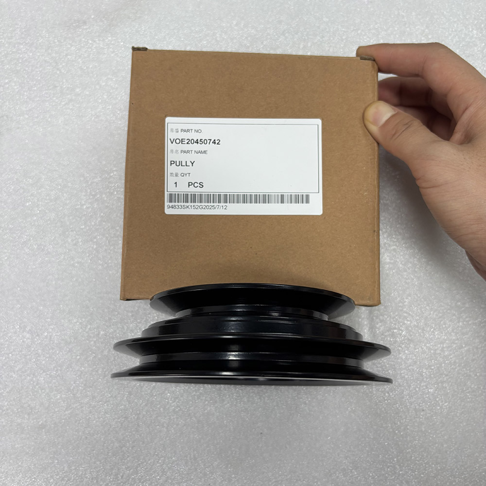 Excavator Spare Parts VOE20450742 PULLY for Volvo Construction Equipment EC210 EC210B EC240B EC290 EW140B