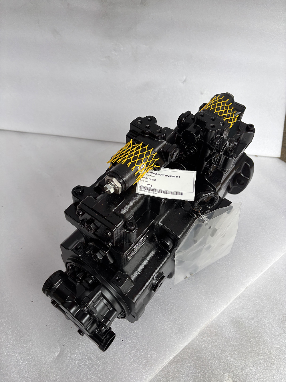 Made In CHINA SPARKLING MACHINERY SK140SRLC E135B YY10V00009F4 YY10V00014F1 YY10V00009F1 YY10V00009F5 HYDRAULIC PUMP