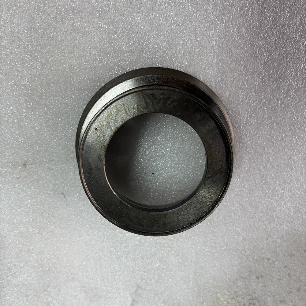 Thrust piece compatible with Hyundai R140W-9 and HW140