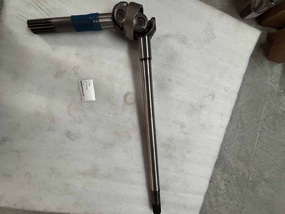 ZGAQ-02893 Drive Shaft Universal Joint for Hyundai R140W-9 HW140 Excavators