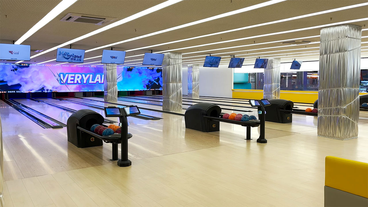 cost to build a bowling alley