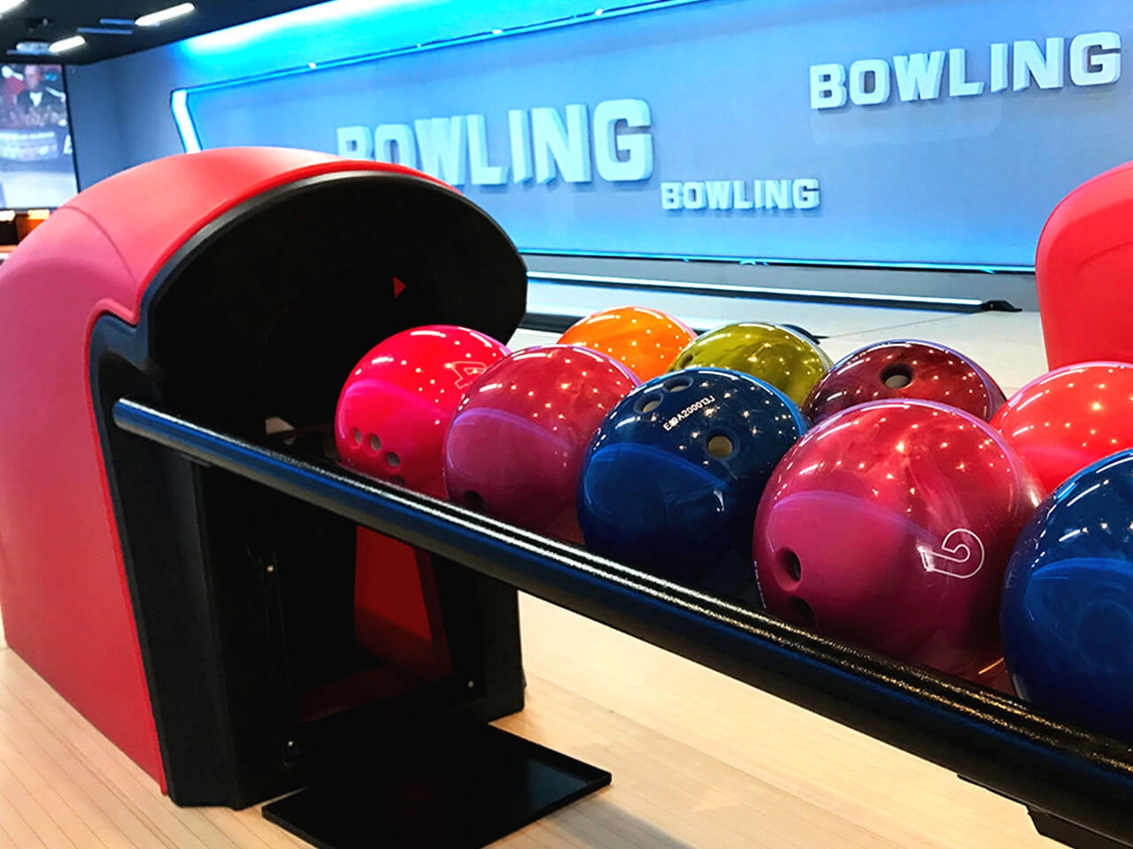 Flying Bowling - home-bowling-machine Flying Bowling - home bowling machine