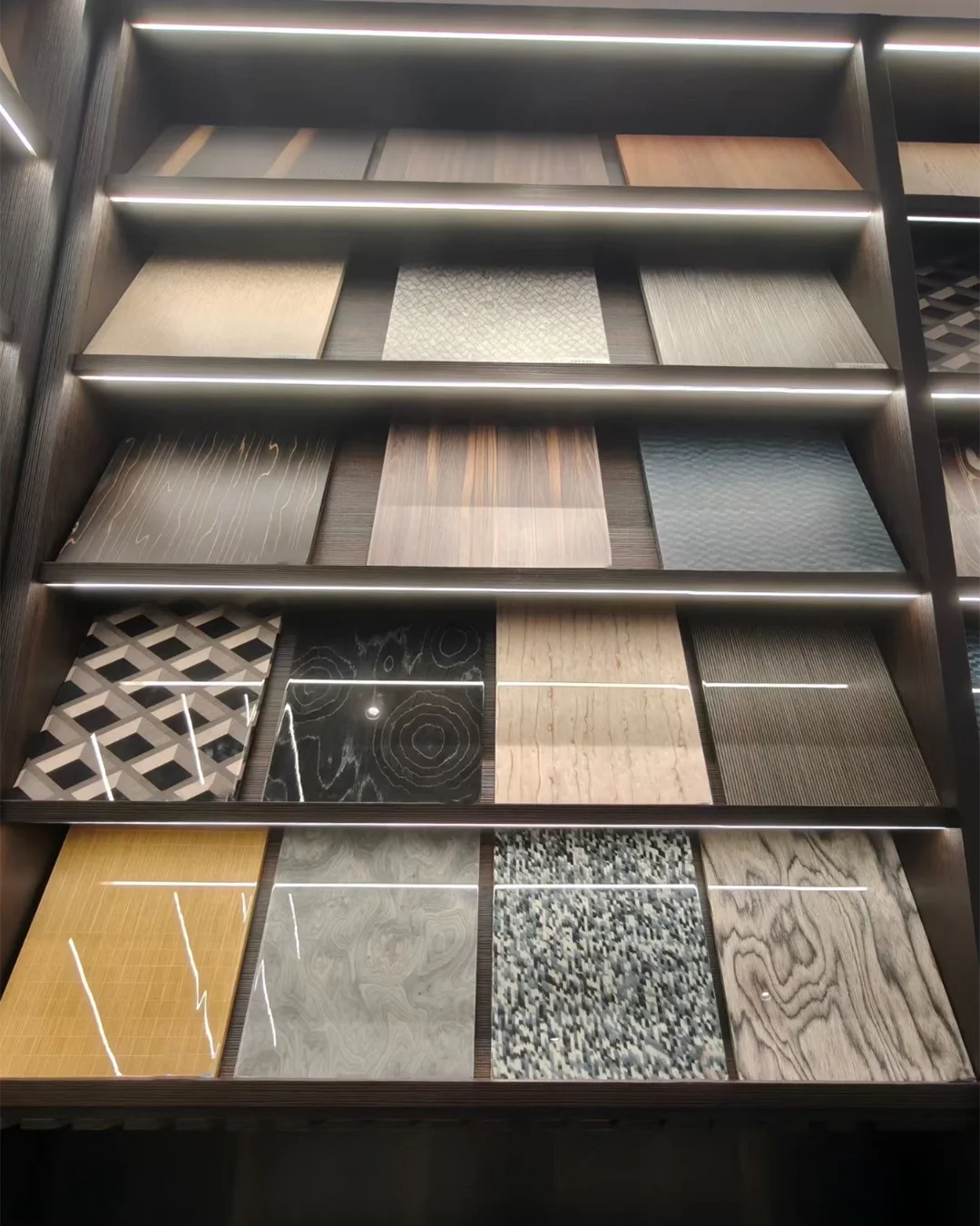 led-lit-shelving-unit-with-modern-laminate-panels-wood-grain-abstract-textures-for-hotels