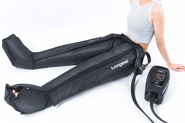 Compression-Boots-vs.-Massage-Guns:-Exploring-the-Battle-for-Athletes'-Recovery Compression Boots vs. Massage Guns: Exploring the Battle for Athletes' Recovery