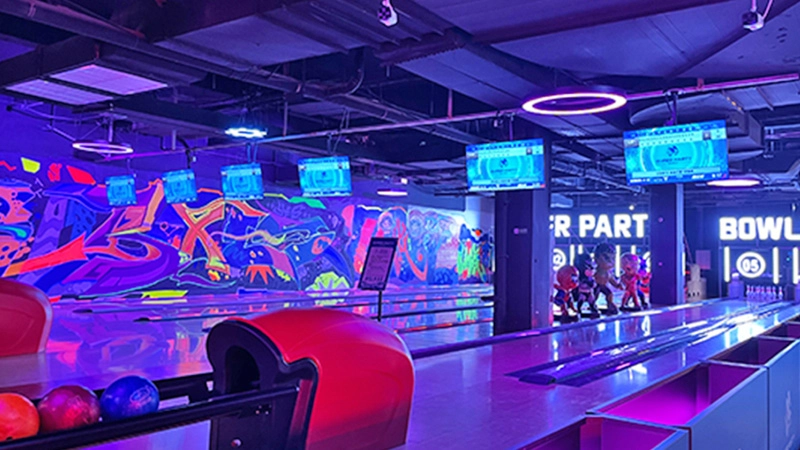 Pinstripes bowling alley building order manufacturer