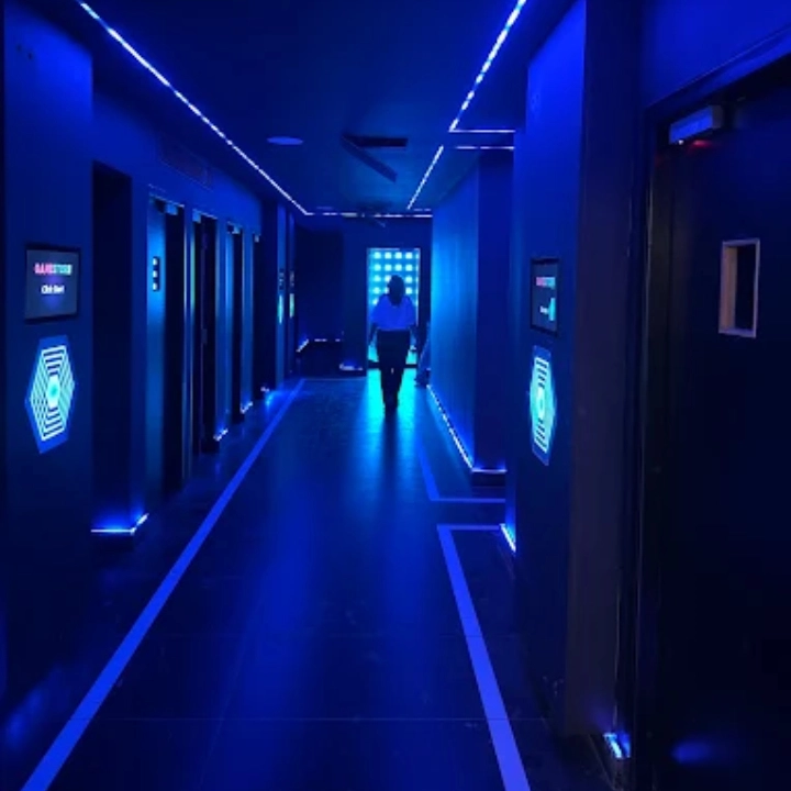 Active game room design solution with grid game LED floor and laser maze