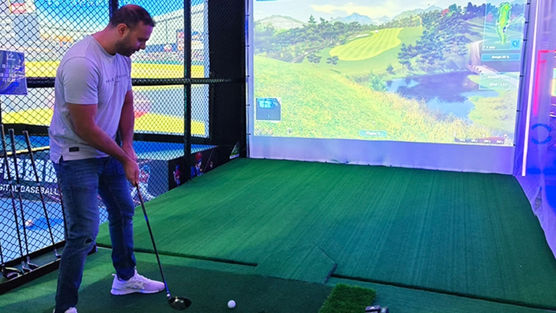 virtual-golf-simulator diy indoor golf simulator enclosure ideas