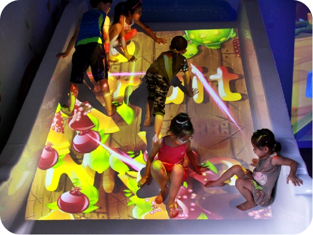 slope slide projection games for amusement playgrounds