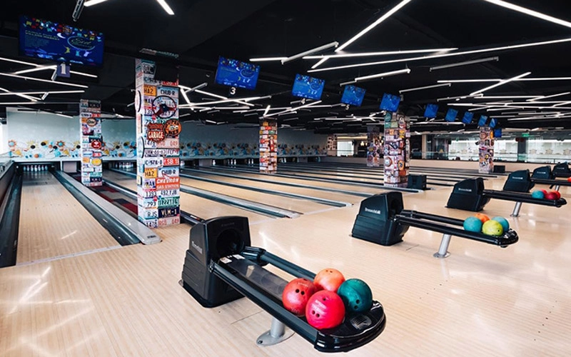 bowling-ball-equipment bowling ball equipment