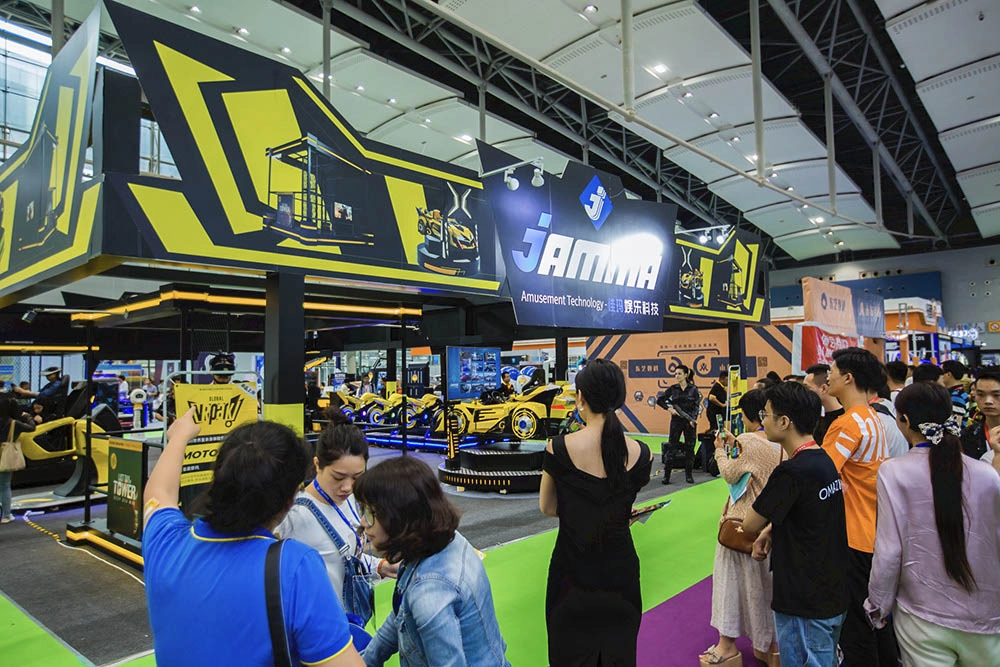 exhibitions2