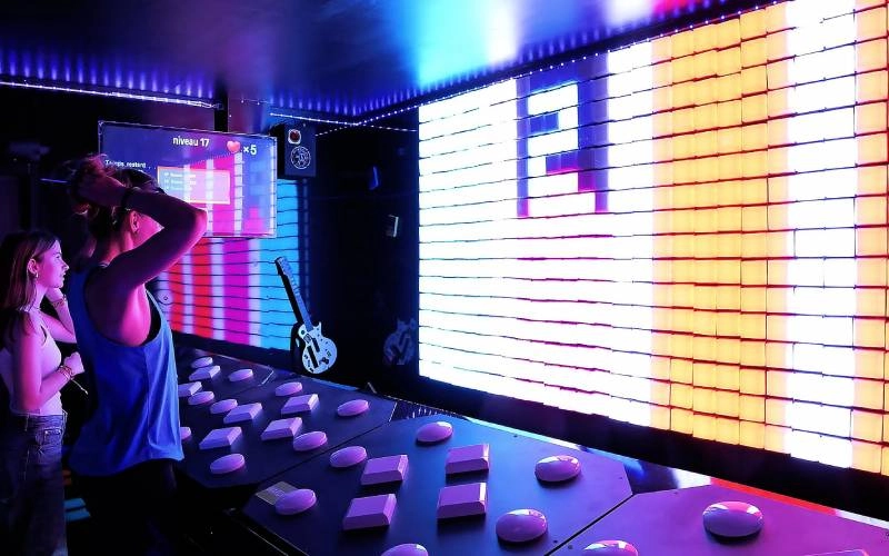 immersive-escape-room interactive activate game room software for casinos