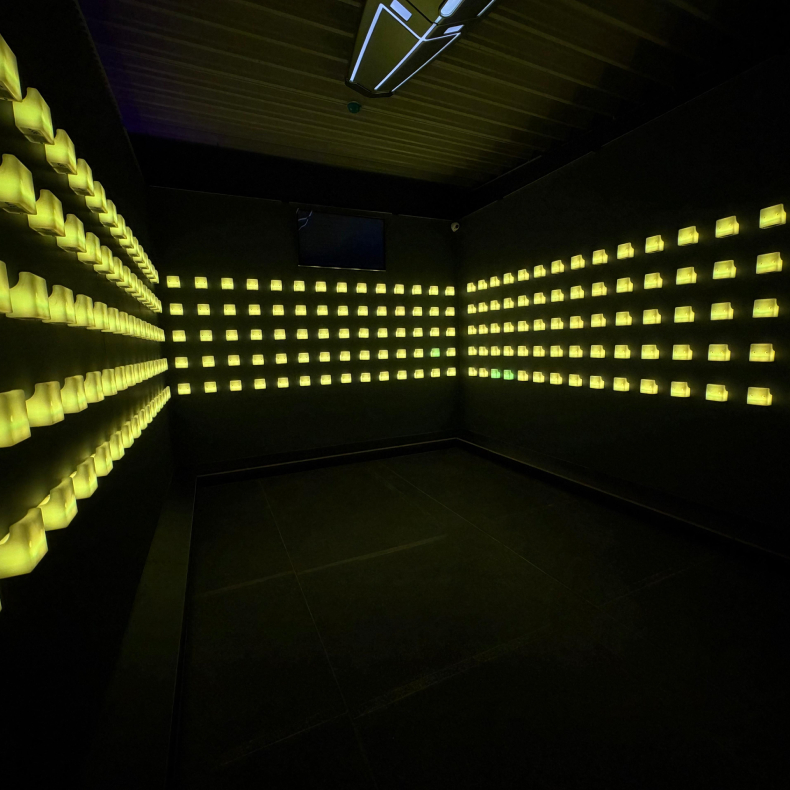 interactive-climbing-wall-led-target-game