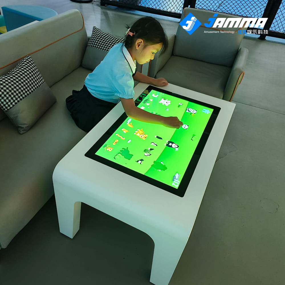 Interactive Touch Screen Game Table2