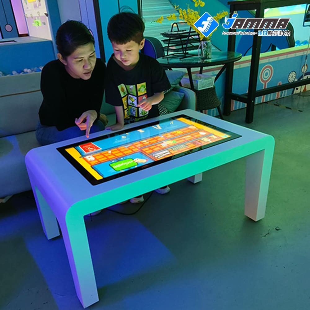 Interactive Touch Screen Game Table4