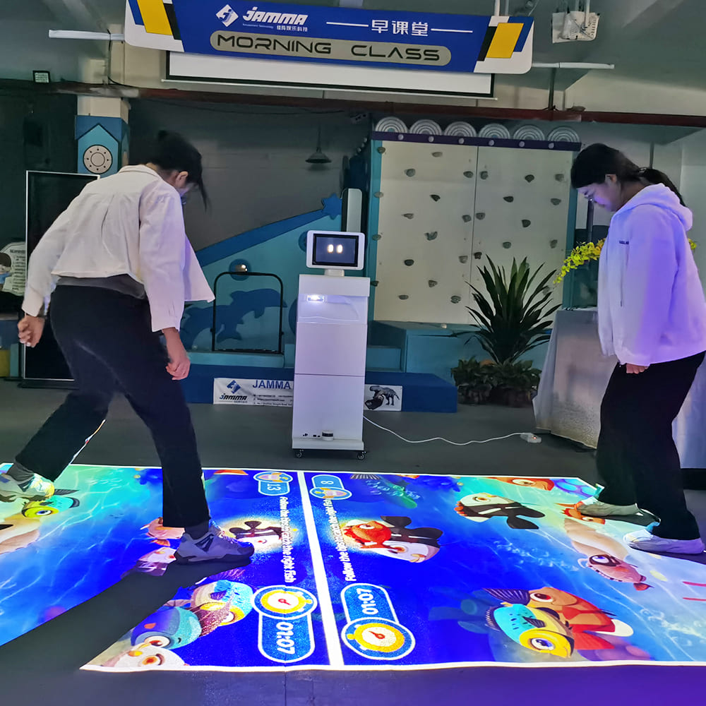 Moveable All-in-one Interactive Floor Projector Game3