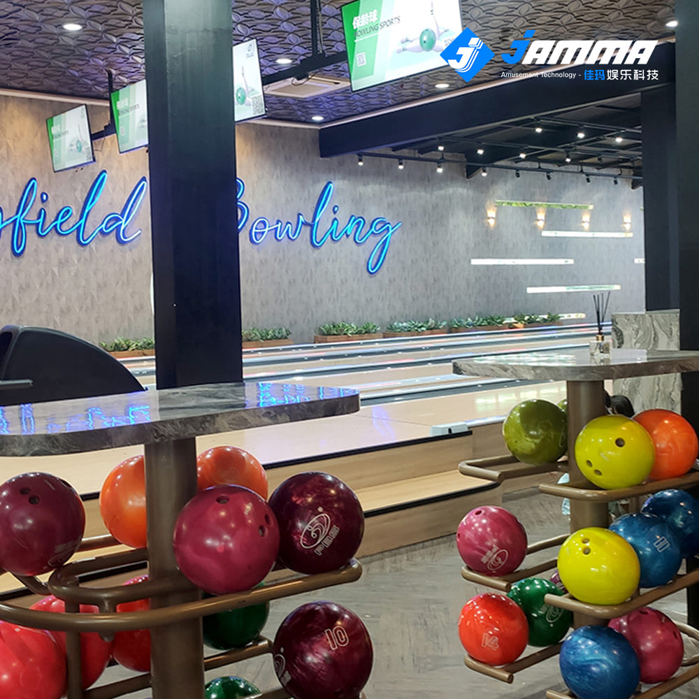 Standard Bowling Equipment5