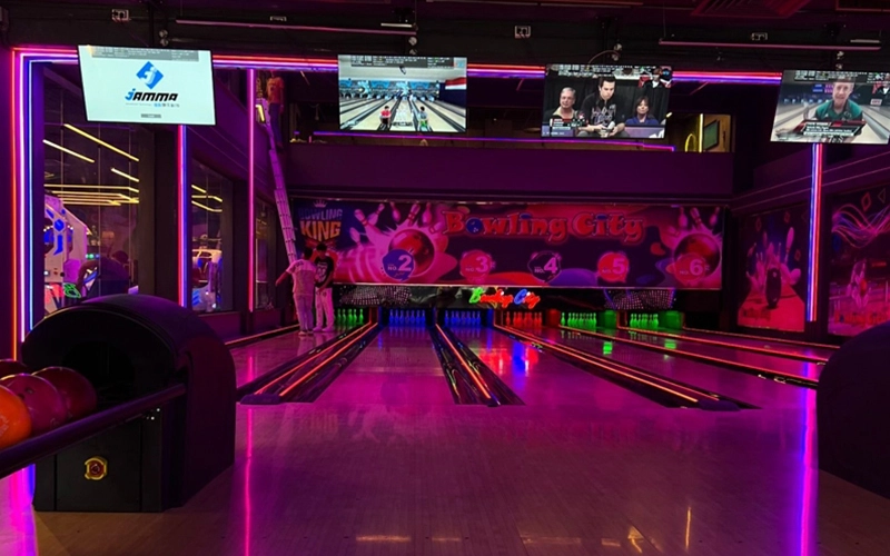 best pinstripes bowling alley layout plan