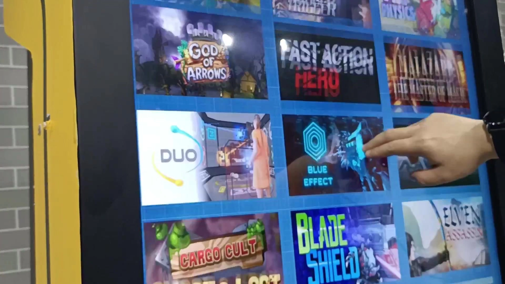VR Self-Service Arcade