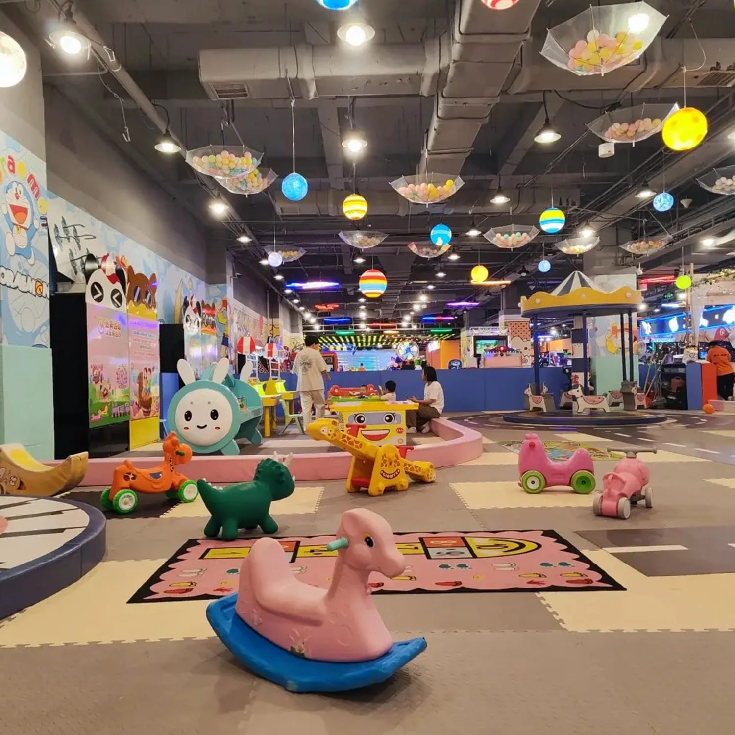 INDOOR PLAYGROUND (1)