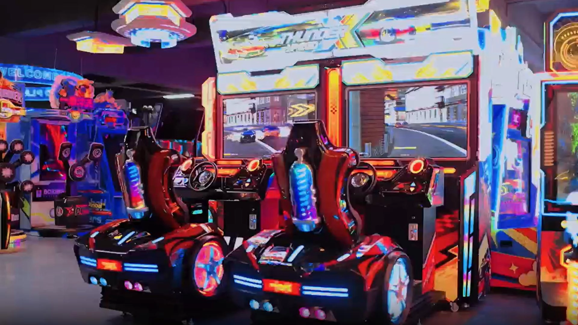 Large-Scale-Racing-Arcade-Machine-Video-1 - Colorful Park