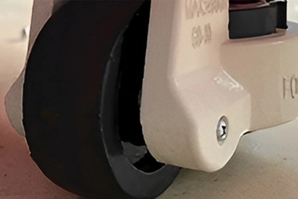 Footmater lockable wheel