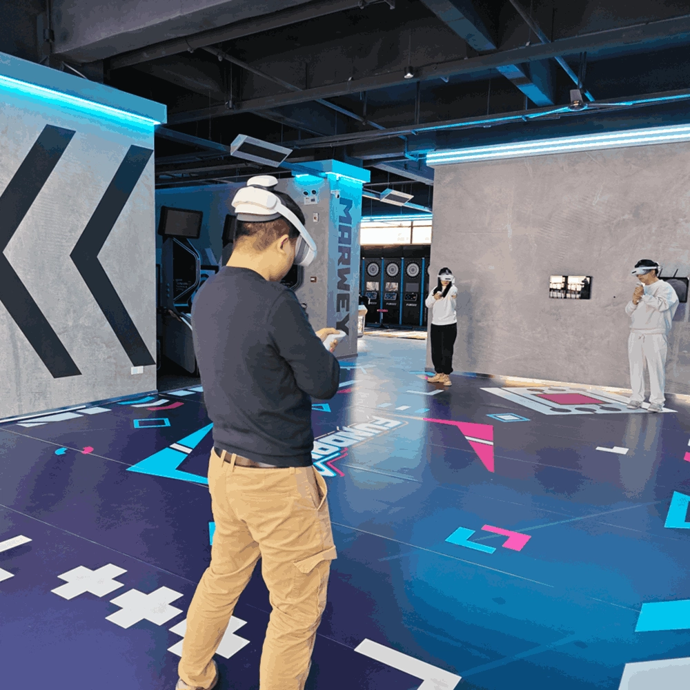 VR Infinity Arena - MARWEY