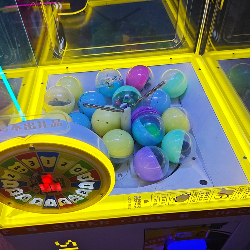 gacha gachapon machine - MARWEY