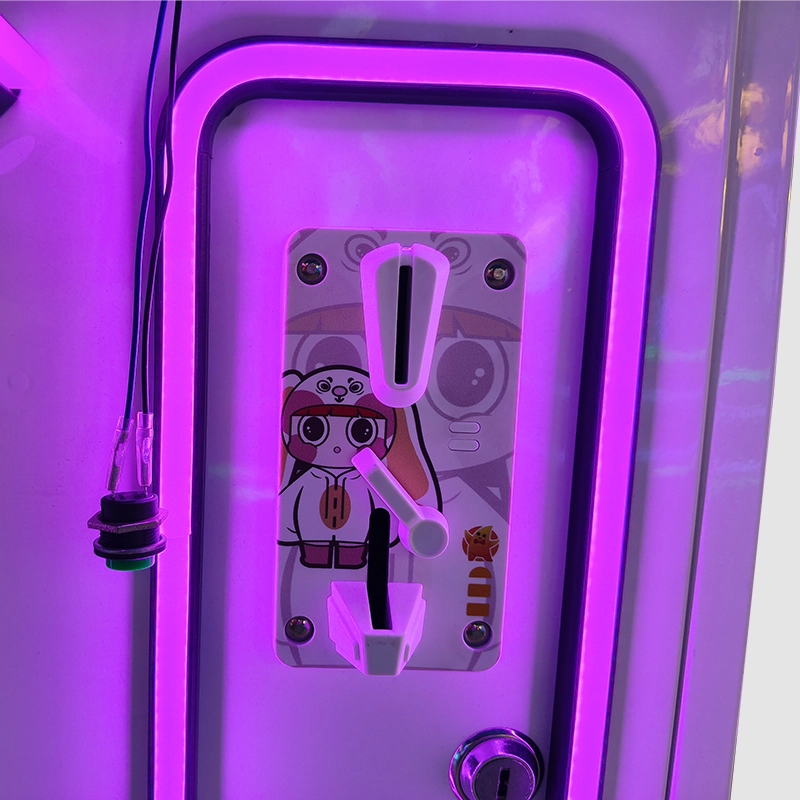 Marwey Personalized Gift Vending Machine | Custom Arcade Prize