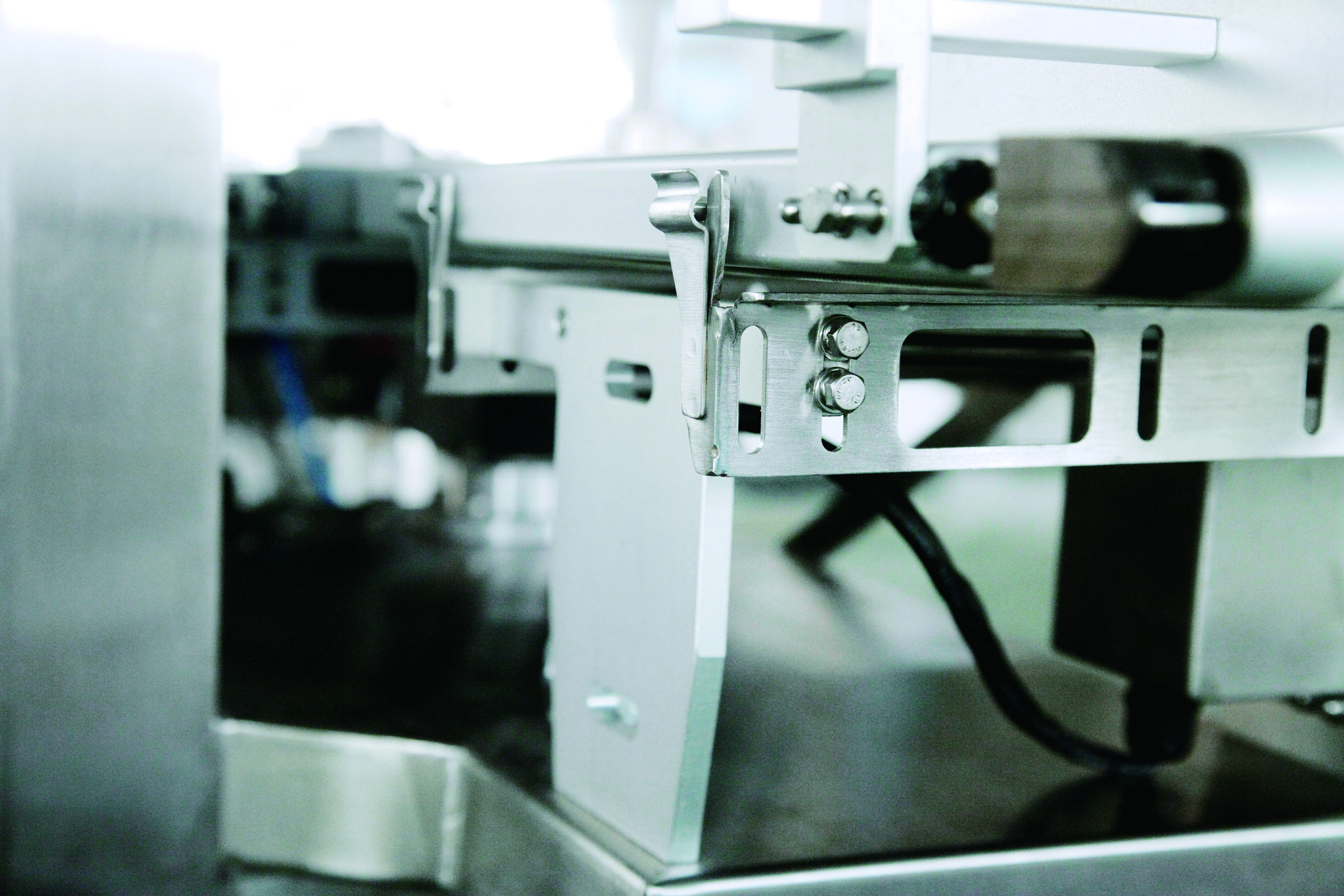 200g-High-Precision-Food-Checkweigher--in-Food-Packaging-and-Processing-2 - Kenwei 200g High Precision Food Checkweigher in Food Packaging and Processing-2 - Kenwei
