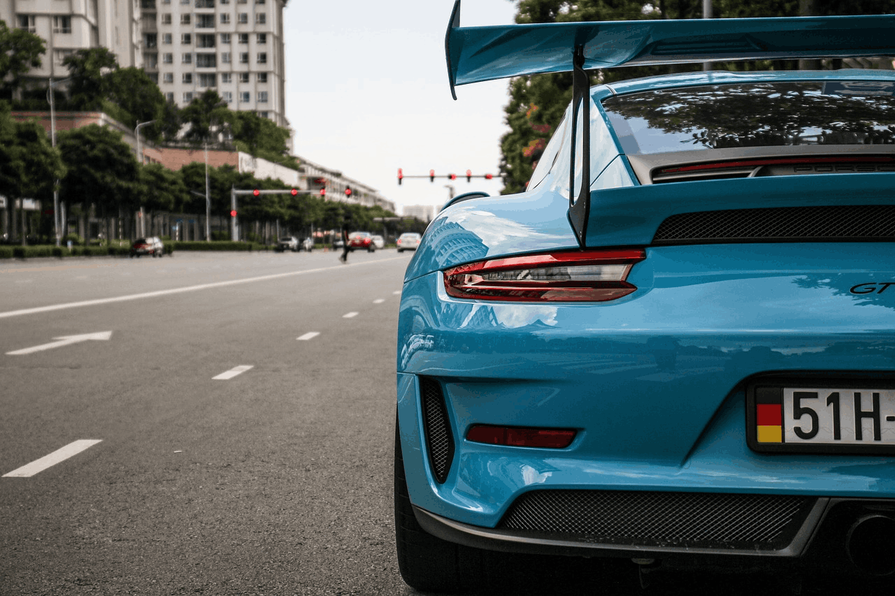 Are LED tail lights more prone to fogging